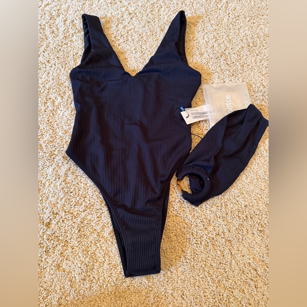 Montce Black Ribbed One-Piece Swimsuit with Waist Ring - Picture 2 of 5